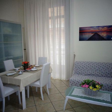 A Dream B&B Napoli Bagian luar foto