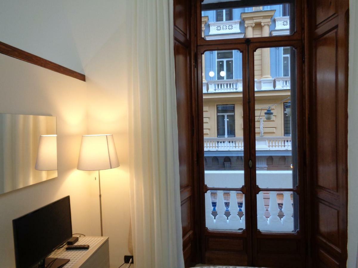 A Dream B&B Napoli Bagian luar foto