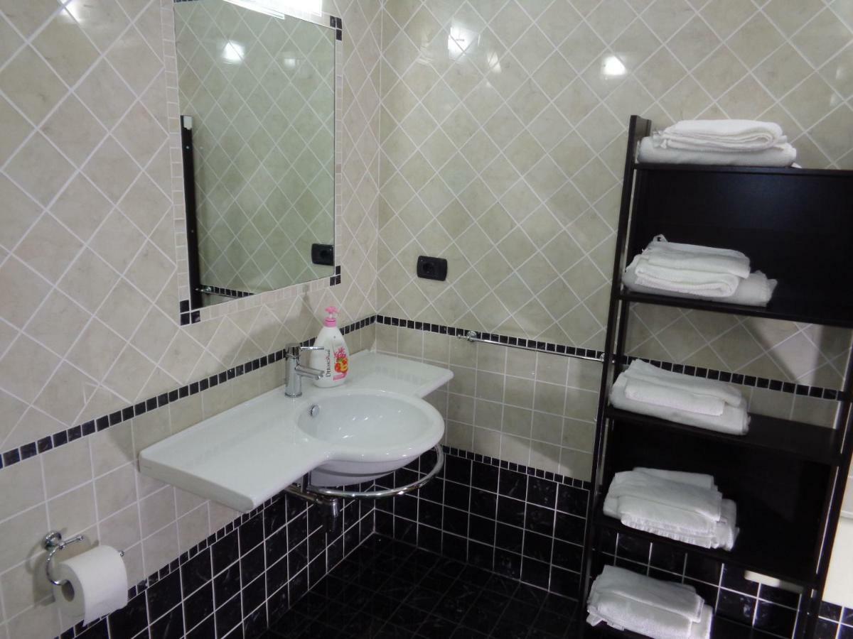 A Dream B&B Napoli Bagian luar foto